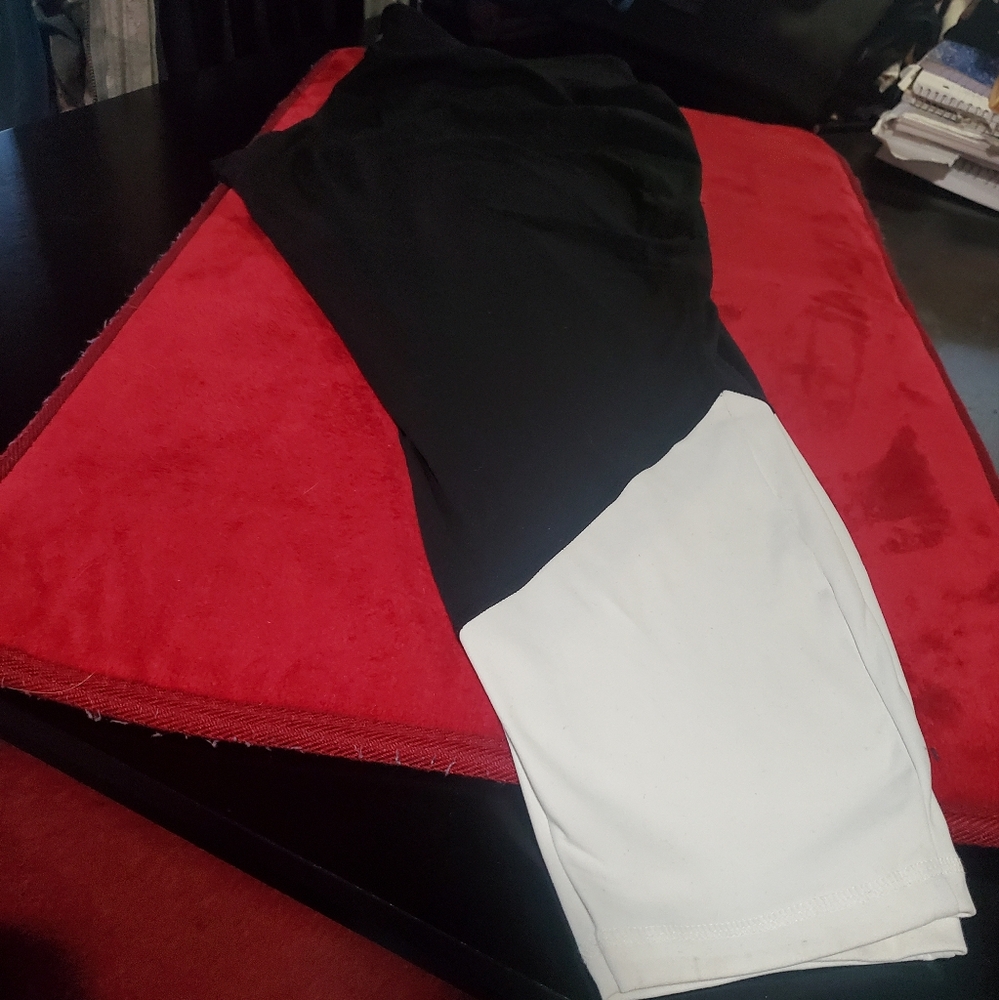 Legging - Picture 2 of 3